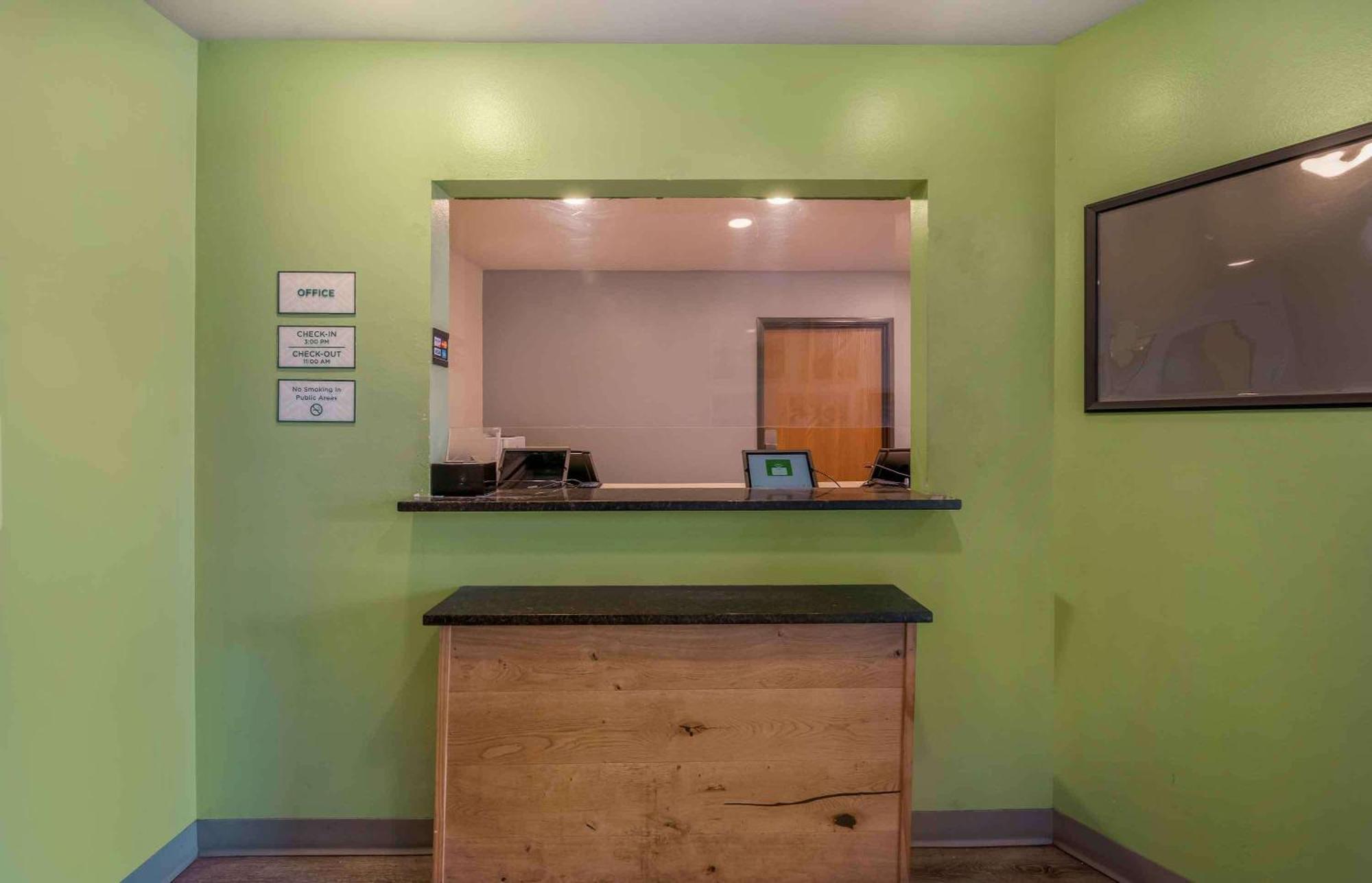 Extended Stay America Select Suites - Спрингдейл Екстериор снимка