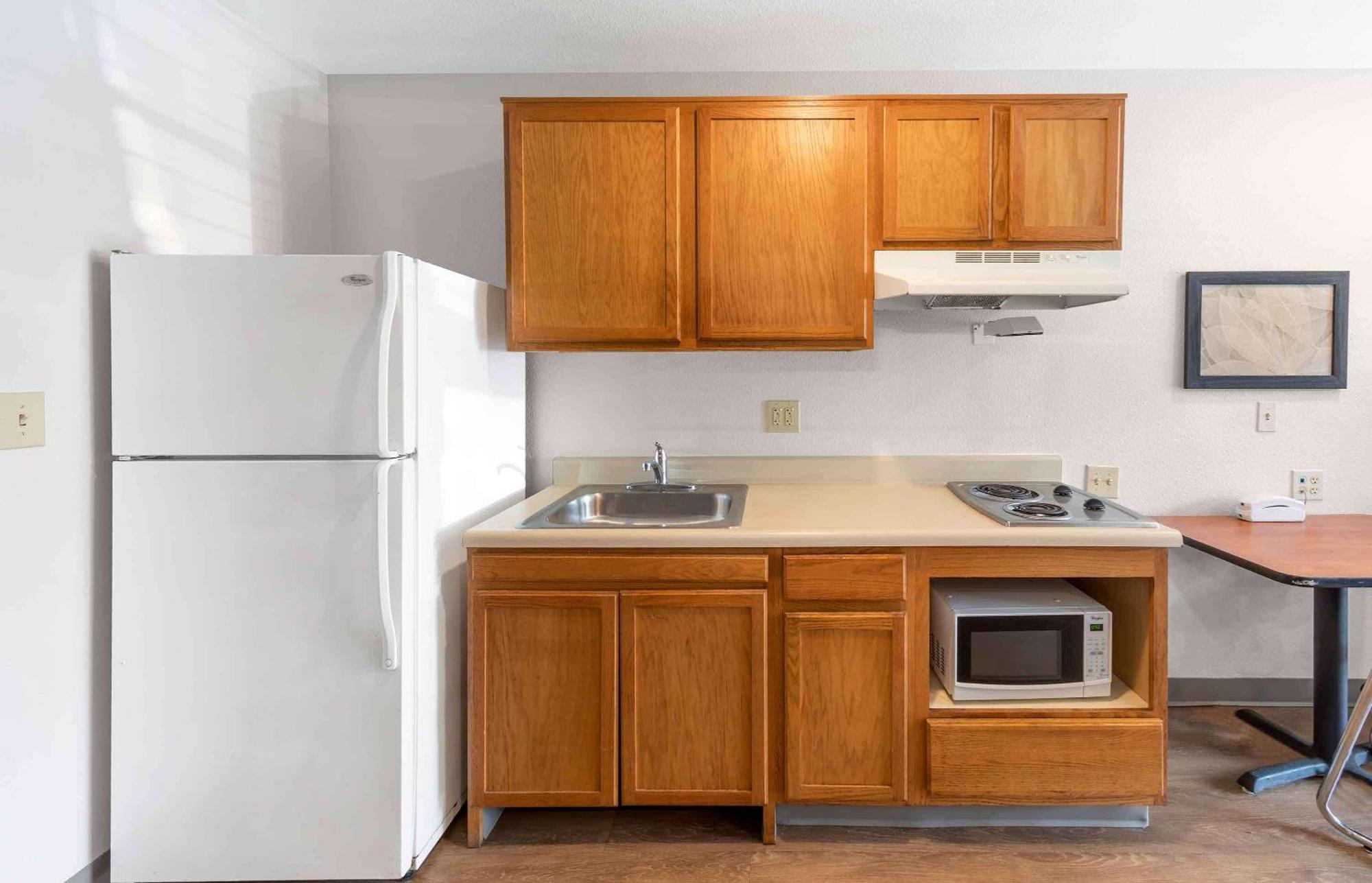 Extended Stay America Select Suites - Спрингдейл Екстериор снимка